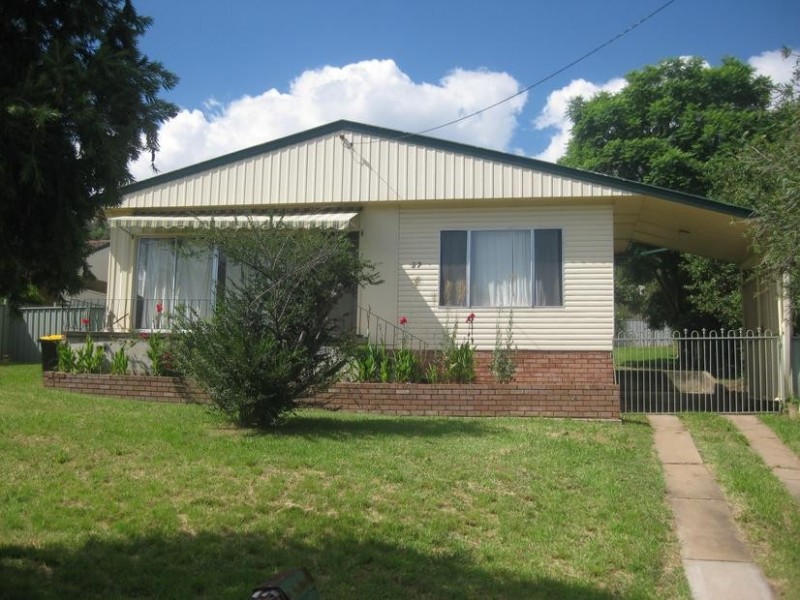 37 Fairview Street, Gunnedah NSW 2380