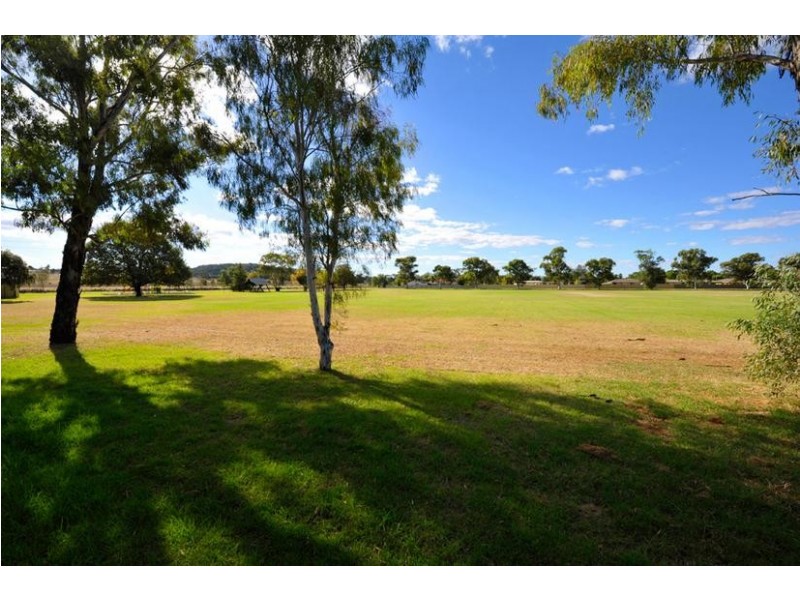 55 Hopedale Avenue, Gunnedah NSW 2380