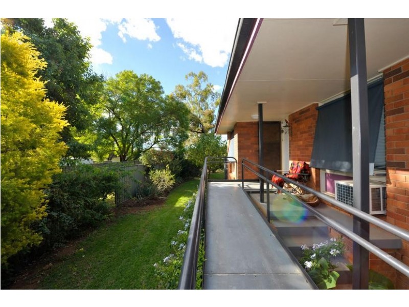 55 Hopedale Avenue, Gunnedah NSW 2380