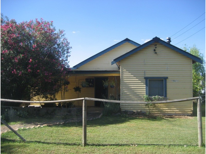 42 George Street, Gunnedah NSW 2380