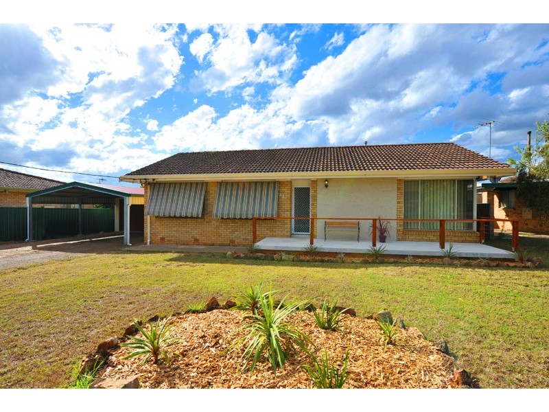 23 Hopedale Avenue, Gunnedah NSW 2380