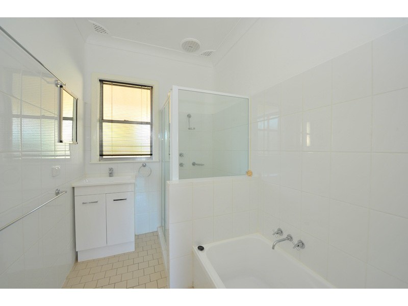 17 Carroll Street, Gunnedah NSW 2380