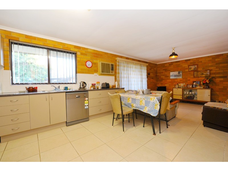 1 & 2/24 Kamilaroi Road, Gunnedah NSW 2380