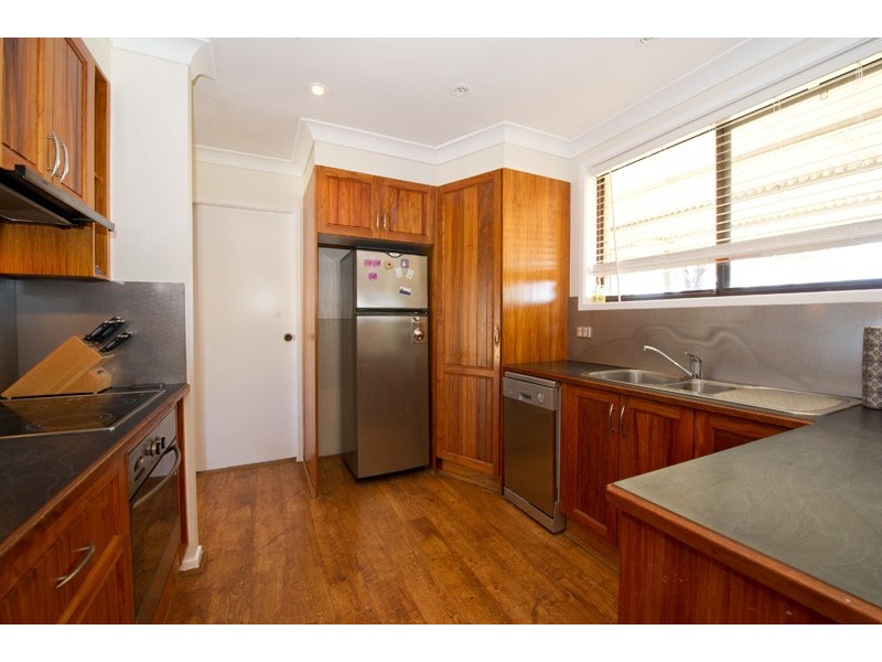 10-12 Carlyon Avenue, Gunnedah NSW 2380