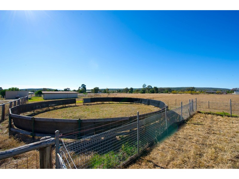 10-12 Carlyon Avenue, Gunnedah NSW 2380