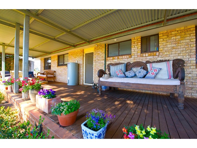 10-12 Carlyon Avenue, Gunnedah NSW 2380