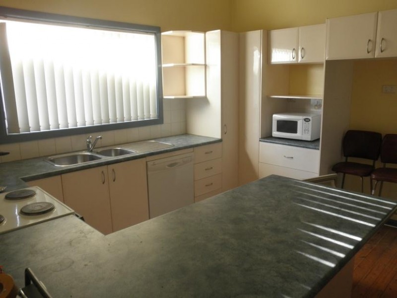 32 Reservoir Street, Gunnedah NSW 2380