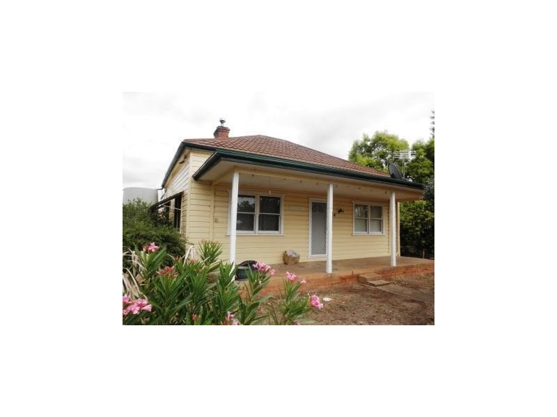 41 Railway Street, Curlewis NSW 2381