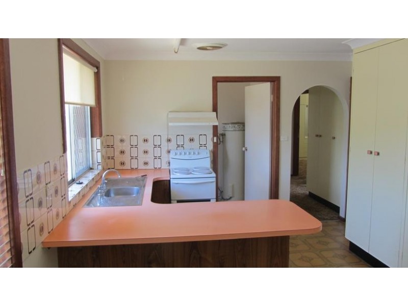 6/5 Hinton Drive, Gunnedah NSW 2380