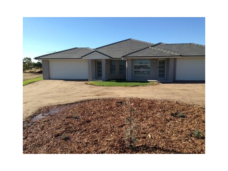 1 2/51-53 Silversmith Place, Gunnedah NSW 2380