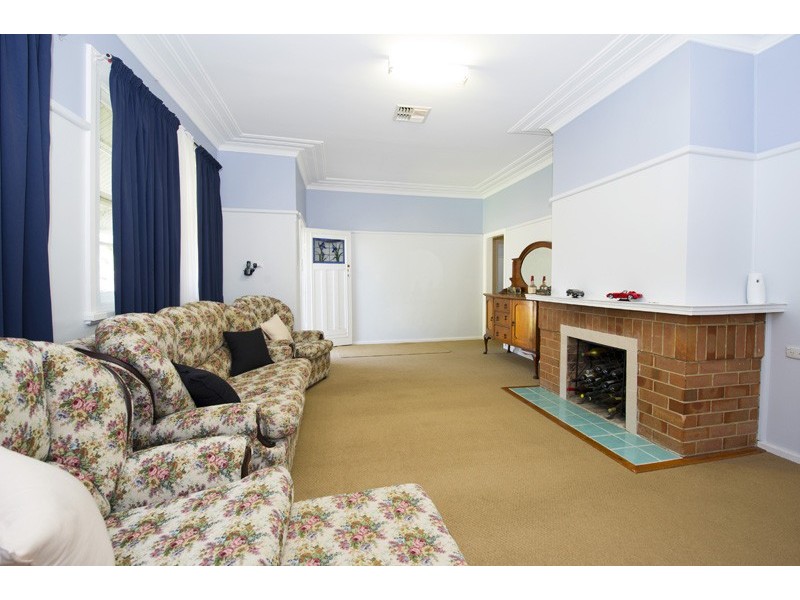 12 Warrena St, Gunnedah NSW 2380
