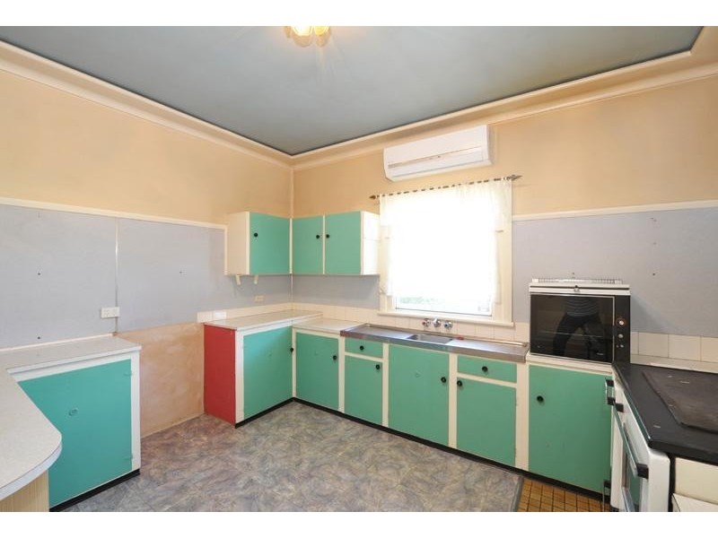 27 Beulah Street, Gunnedah NSW 2380