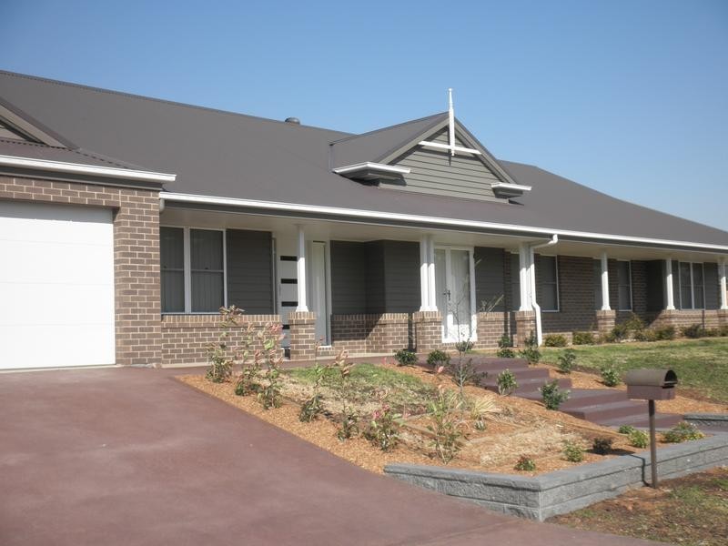 8 Tallowwood Drive, Gunnedah NSW 2380