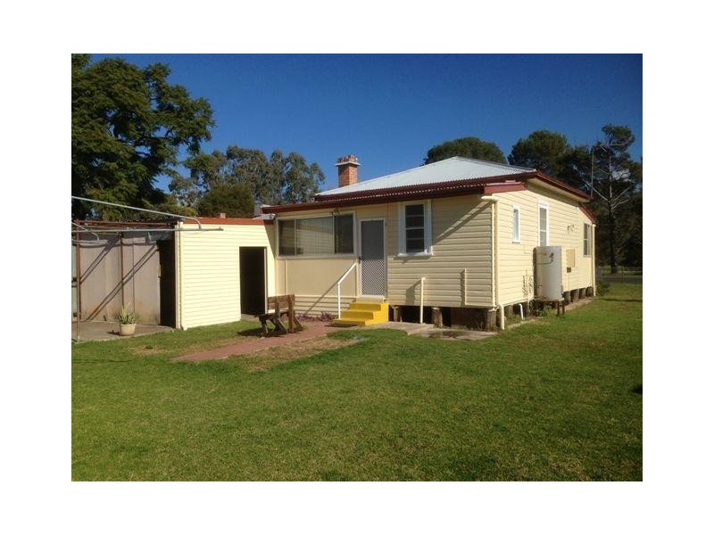 24 Wandobah Road, Gunnedah NSW 2380