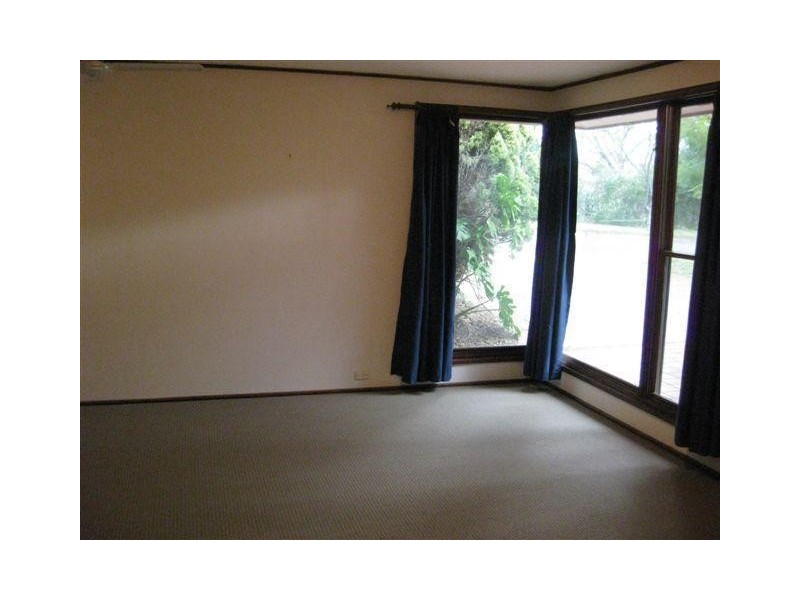 8 Gallen Avenue, Gunnedah NSW 2380