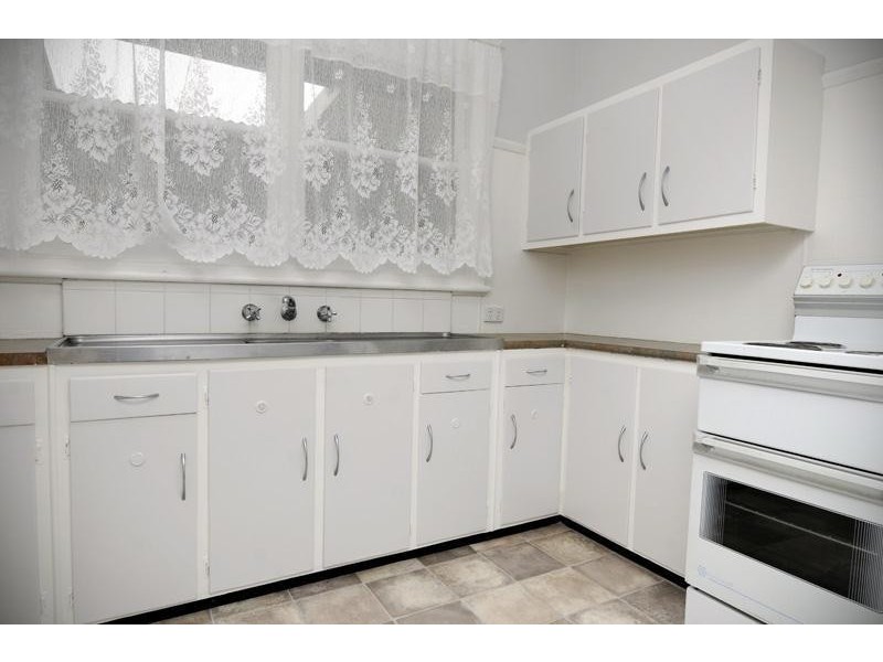 4 Euroa Street, Gunnedah NSW 2380