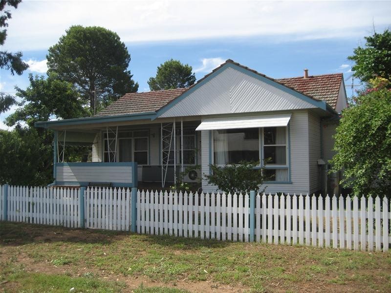 28 Wandobah Road, Gunnedah NSW 2380