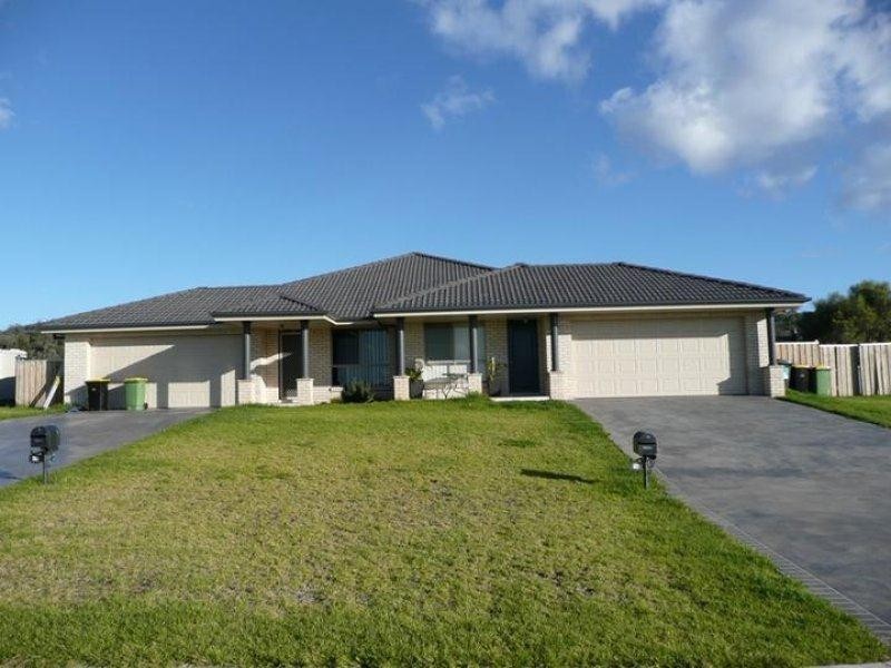 2/14-16 Silversmith Place, Gunnedah NSW 2380