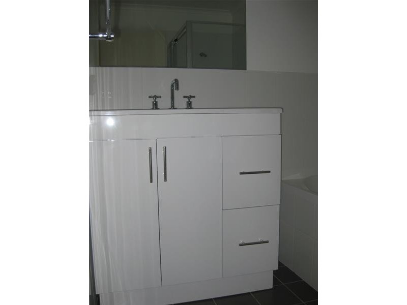 2/9 Bowen Avenue, Gunnedah NSW 2380