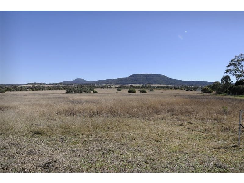 39 Booloocooroo Road, Gunnedah NSW 2380