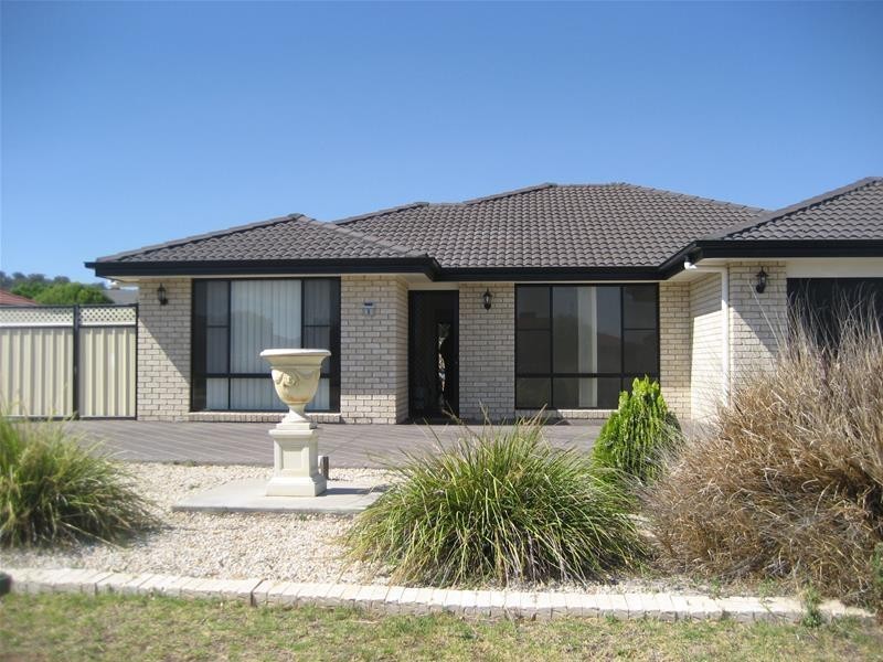 3 Banksia Place, Gunnedah NSW 2380
