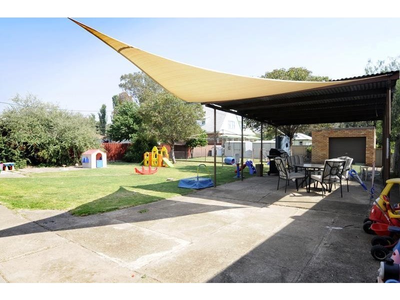 16 George Street, Gunnedah NSW 2380