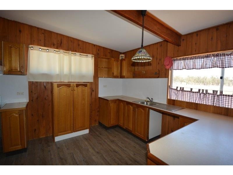 “Weona” Maitland Street, Gunnedah NSW 2380