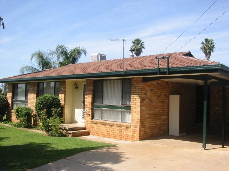 2 Newell Avenue, Gunnedah NSW 2380