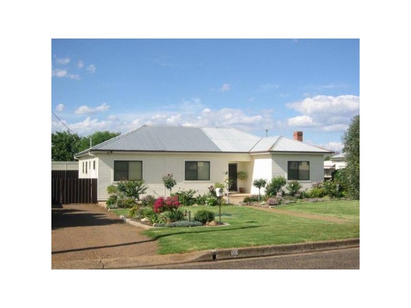 120 Edward STREET, Gunnedah NSW 2380