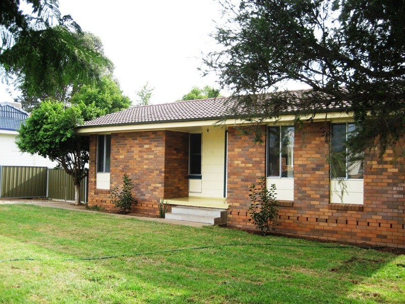 61 Hopedale Avenue, Gunnedah NSW 2380