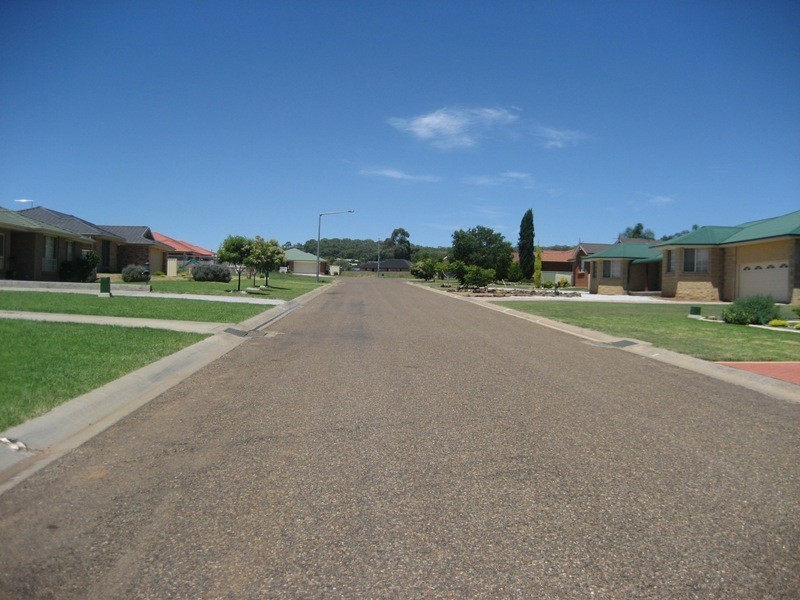 7 Banksia Place, Gunnedah NSW 2380