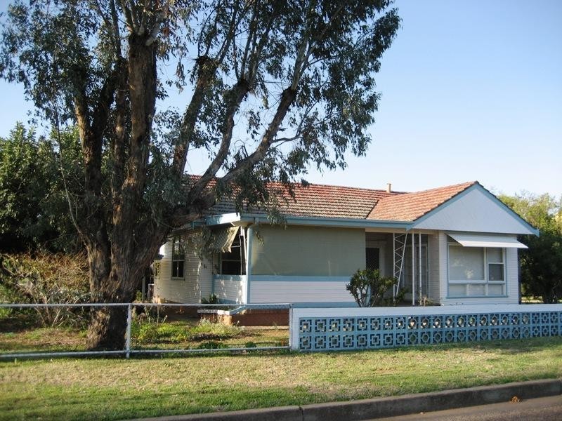 28 Wandobah Road, Gunnedah NSW 2380
