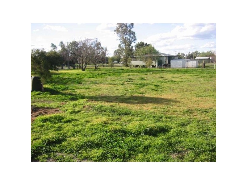 70 Breeza Street, Carroll NSW 2340