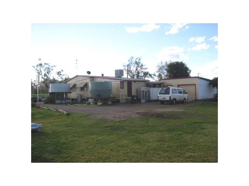 70 Breeza Street, Carroll NSW 2340