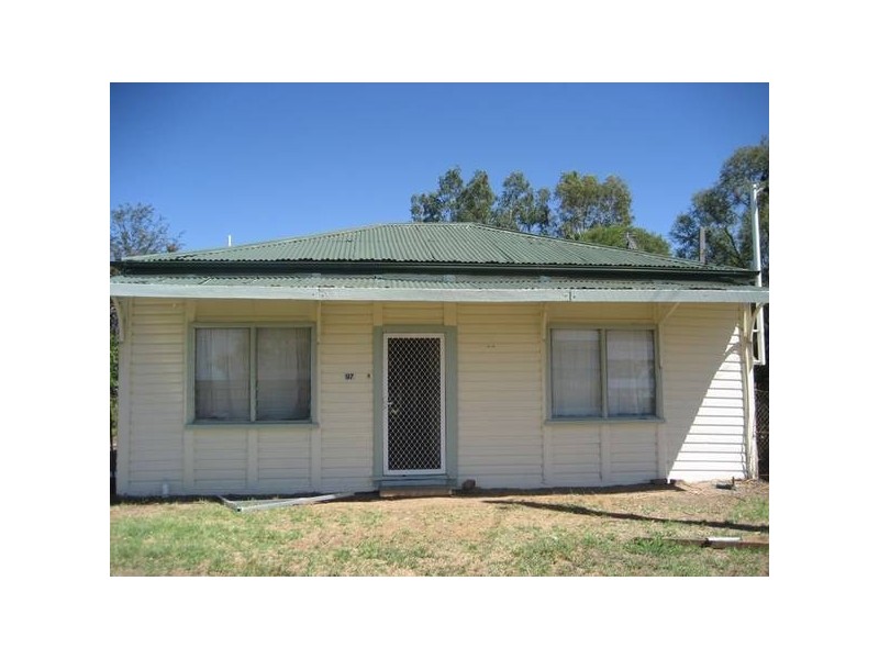 Breeza Street, Carroll NSW 2340