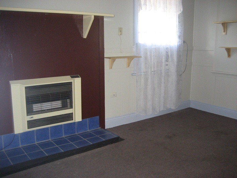 25 Little Barber Street, Gunnedah NSW 2380