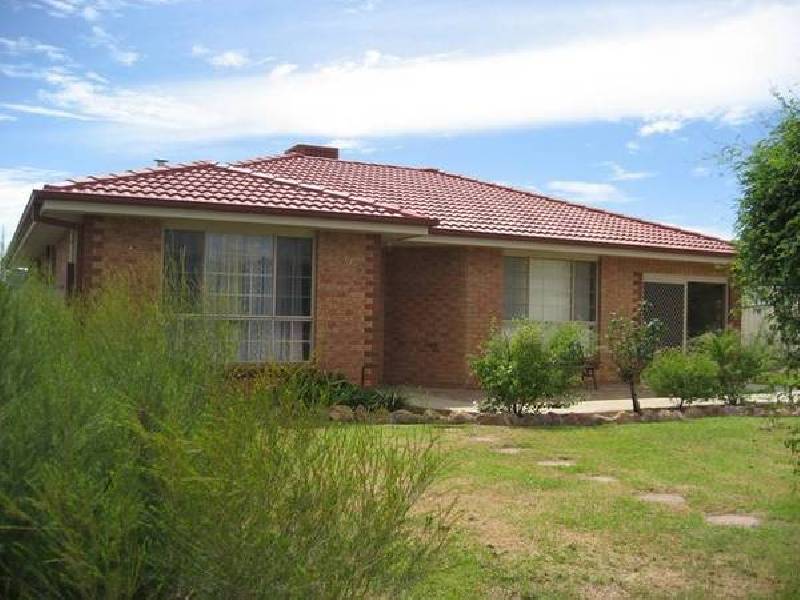 4 Banksia Place, Gunnedah NSW 2380