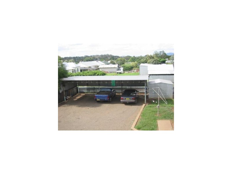 2/28 George Street, Gunnedah NSW 2380