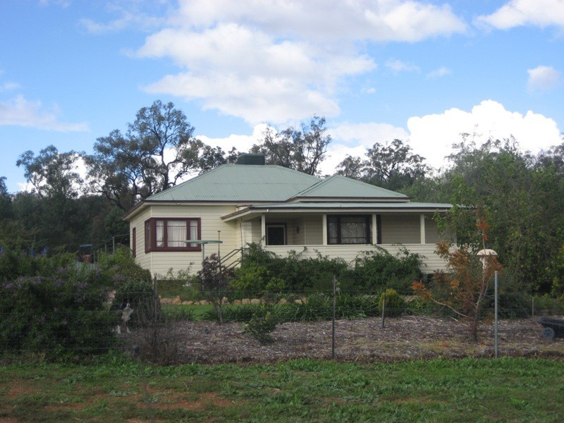 64 Evans Road, Gunnedah NSW 2380