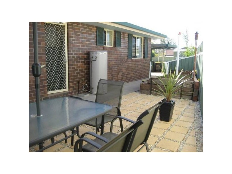 1/14 Hinton Drive, Gunnedah NSW 2380