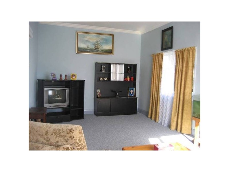 8 Rodney Street, Gunnedah NSW 2380