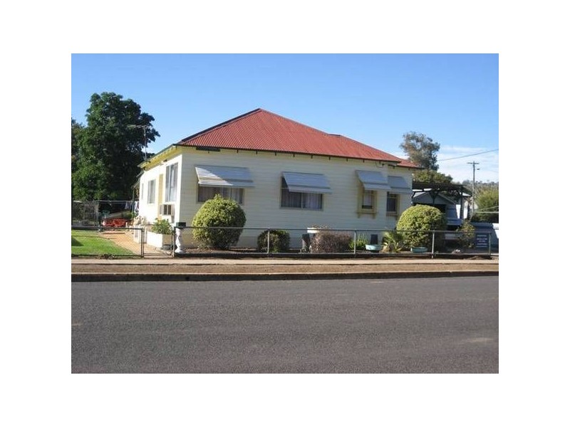 8 Rodney Street, Gunnedah NSW 2380
