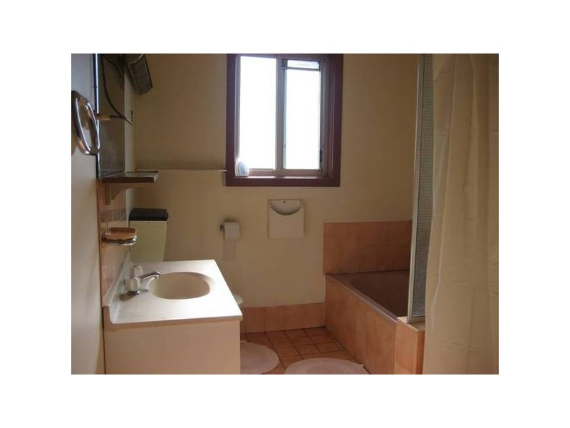 8 Rodney Street, Gunnedah NSW 2380