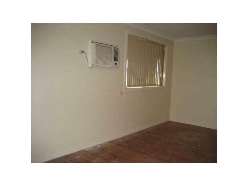 25 Pike Street, Gunnedah NSW 2380