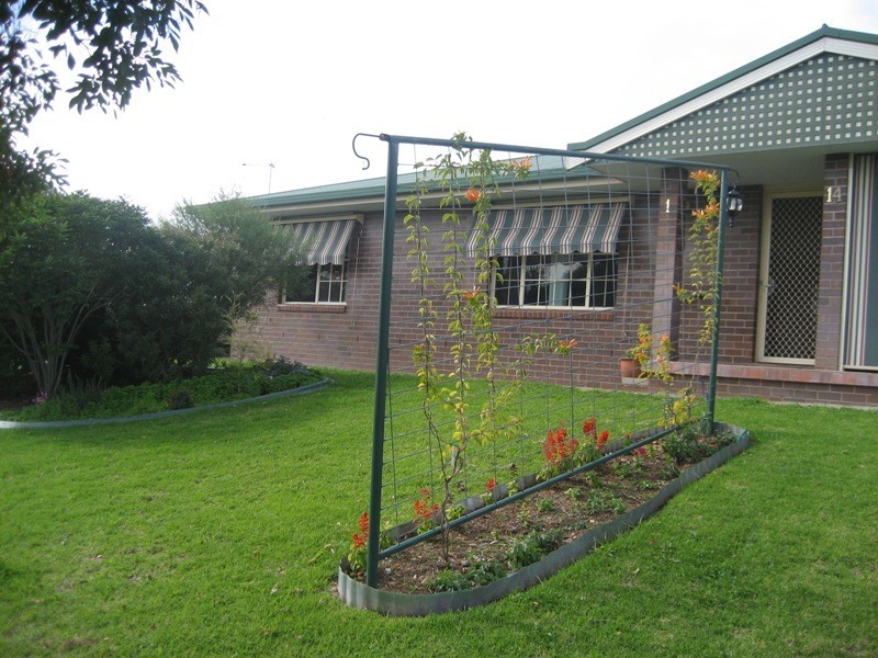 1/14 Hinton Drive, Gunnedah NSW 2380