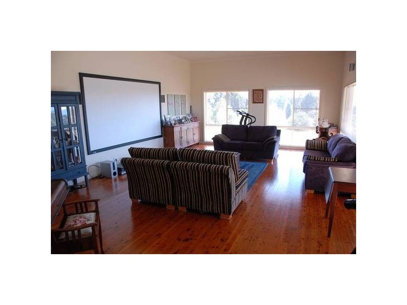 2 Pinehill Road, Gunnedah NSW 2380