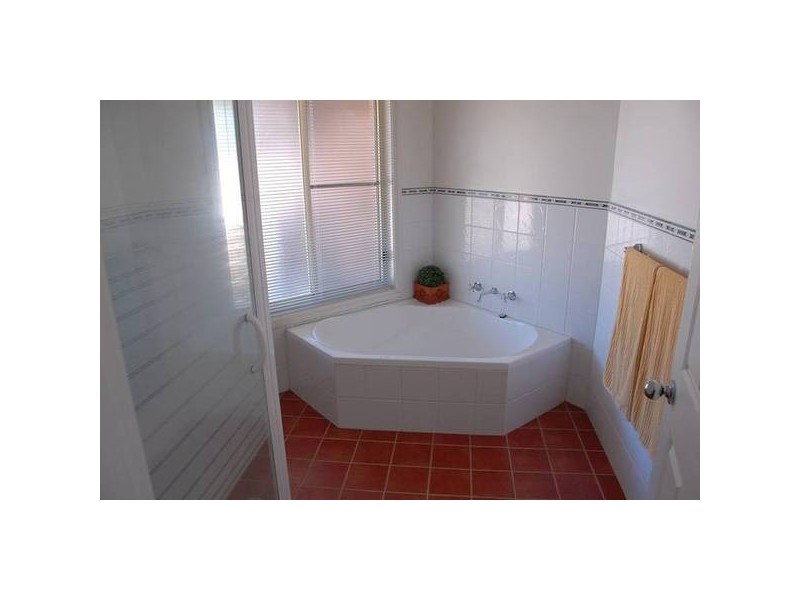 2 Pinehill Road, Gunnedah NSW 2380