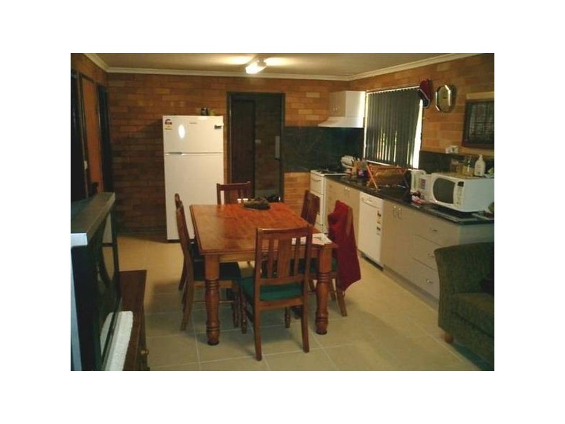 1 & 2/24 Kamilaroi Road, Gunnedah NSW 2380