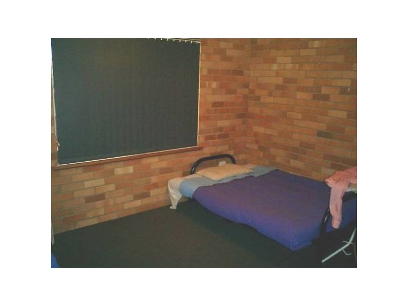 1 & 2/24 Kamilaroi Road, Gunnedah NSW 2380