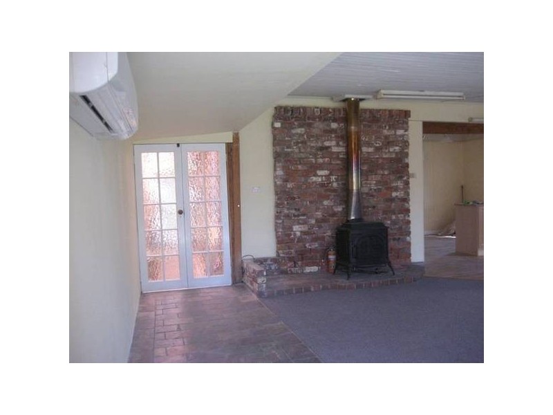 12 Railway Avenue, Gunnedah NSW 2380